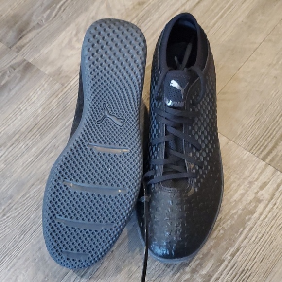 PUMA Future 4.4 Netflx Indoor Cleats main image 6